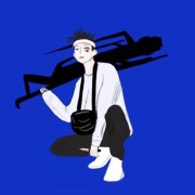 屹立悬崖盛开红花