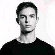 伊拉克白给突破手