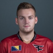 16岁突破手台文斌