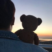 慕吱