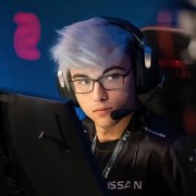 性感总监在线洗头