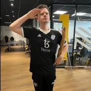 五星元老麦克阿杜