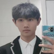 方宇翔爱吃鸡头