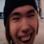 冰绿茶肘击老大