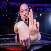 瓦洛兰特Zmjjkk
