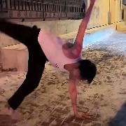 想想张不才怎么做