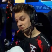 单手锤王宋长镜