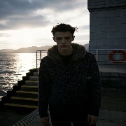 光头鸡的大强八