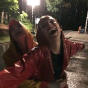 伊莱克踹妮克