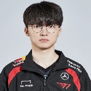 18岁的李相赫
