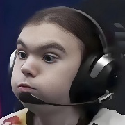 干拉白给没道具