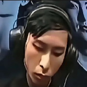 请叫我tt