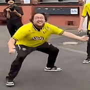 嫩放俺一马中不