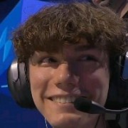 Jks又悄悄地下放了