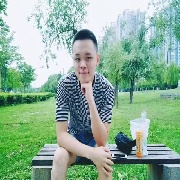 佛前莲花开三朵i