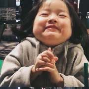 只为她笑面如花