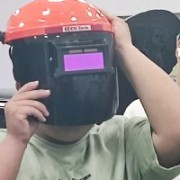 她喜欢防水玩具