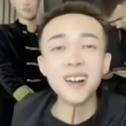 憋说奥！