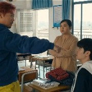 旋转跳跃我张着嘴