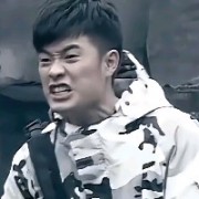 中门战神曾小贤