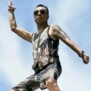 69岁轮椅突破