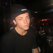 你不配用我的刀