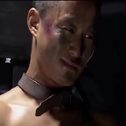 .何晨光..