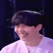 大脚板尼古丁真