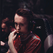 30岁建德自由人ropz